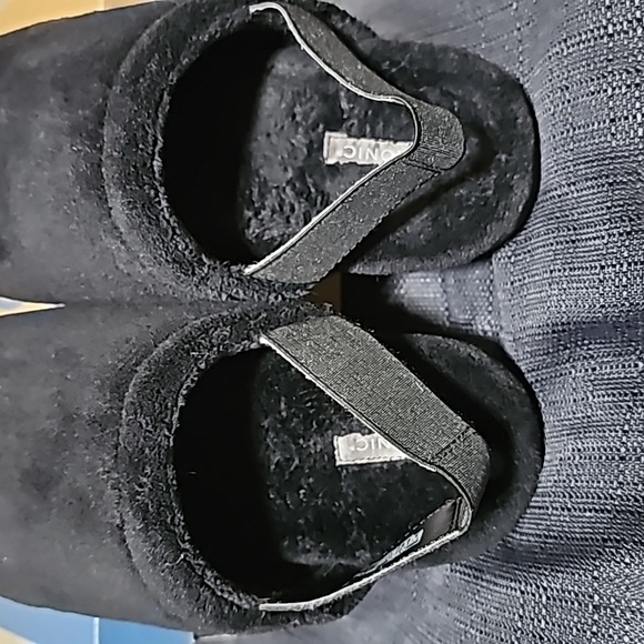 Vionic slippers - Picture 2 of 4